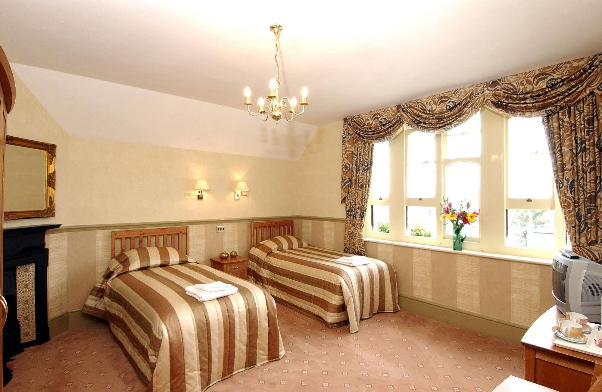The Railway Hotel 4*